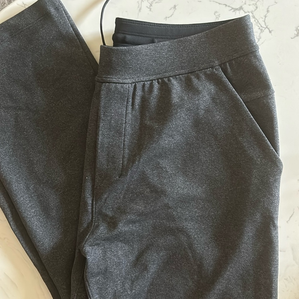 Men’s Lululemon sweats
